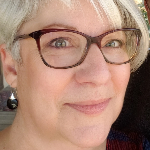 Meet your Posher, Sherry - Picture 1 of 1